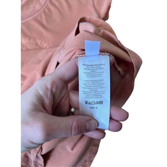 ANTHROPOLOGIE JASON YUN Graphic Peach t-shirt size S - Picture 7 of 8